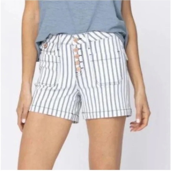 Judy Blue Pants - JUDY BLUE Striped High-Waisted Blue Women's Shorts Size 1X